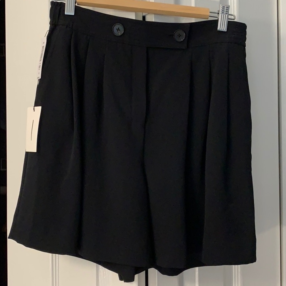 Babaton shorts